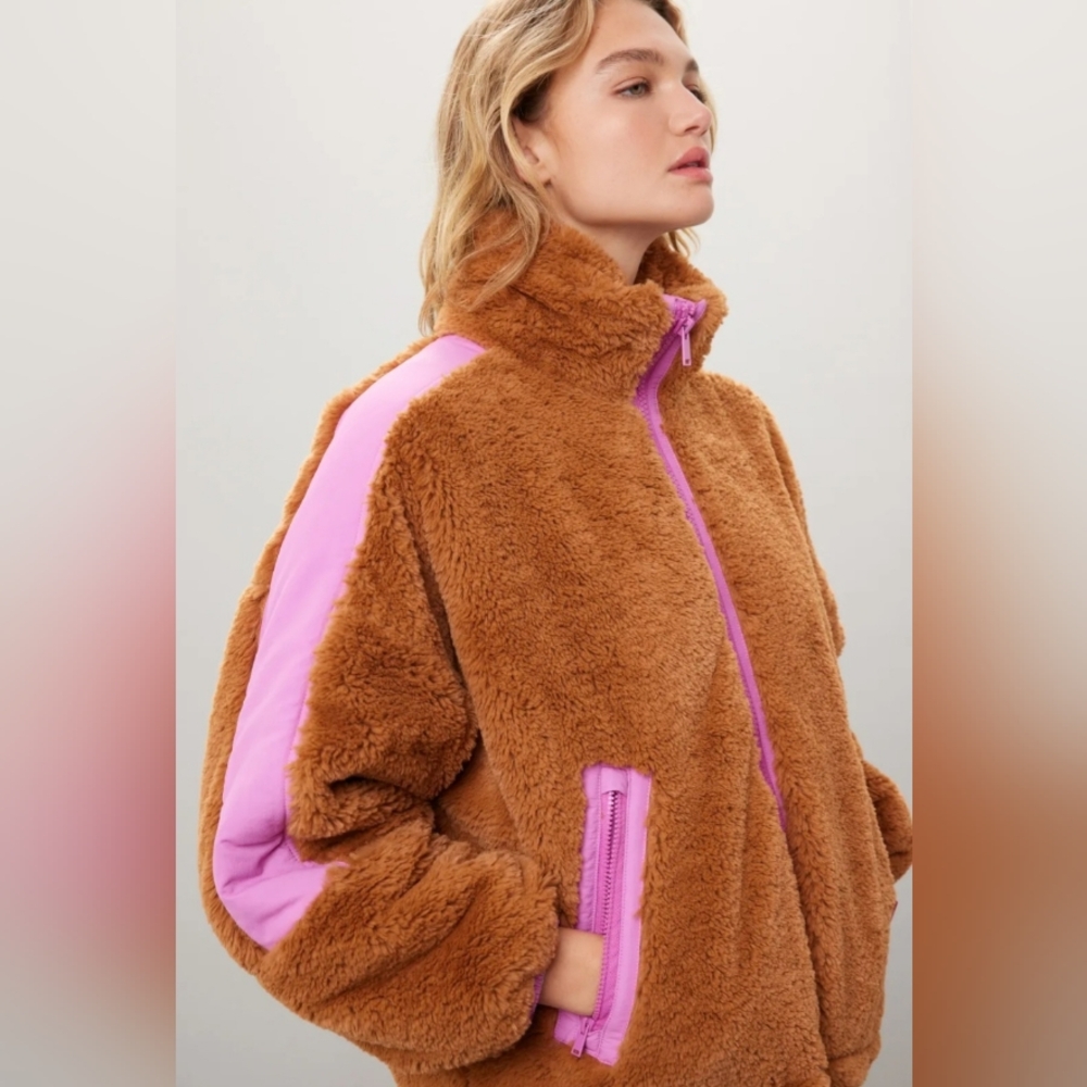 OOF Wear The Shapes Lab Jacket Loose Fit Winter Faux Fur IT44/ US 8 Fleece $448